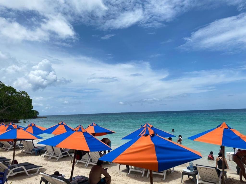 Playa Surf Baru Hotel Luaran gambar